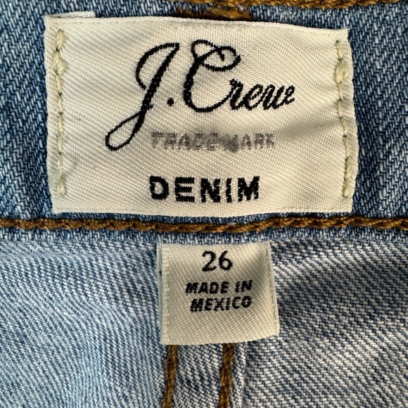 J.Crew Women’s Button Fly Denim Shorts Size 26 Light Wash Raw Hem - Picture 5 of 13